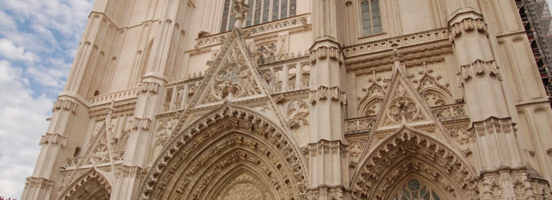 La CathÃ©drale Saint-Pierre-et-Saint-Paul