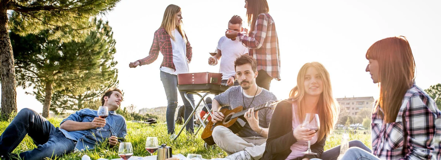 Apéro du Dimanche soir au parc. 🌳🌿