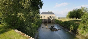 Balade à vélo le long du canal de la martiniére en partant de Couëron par le Bac